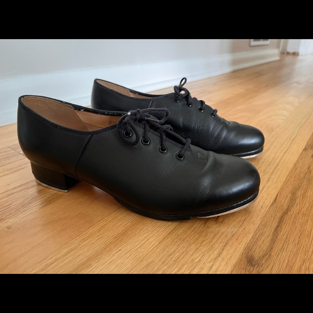 Tap Shoes - barely worn!